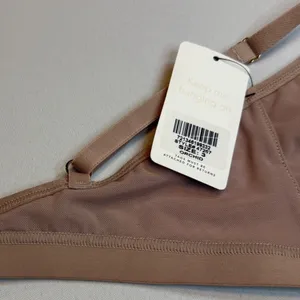 NWT‎ LIVELY Lace Bra Orchid Seamless Triangle Comfort Adjustable Straps Size 3 thumbnail 7