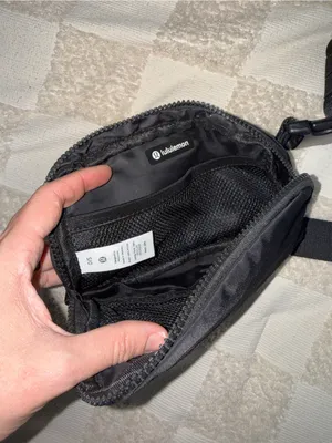 lululemon‎ Everywhere Belt Bag with a prominent white wordmark logo on the strap thumbnail 3