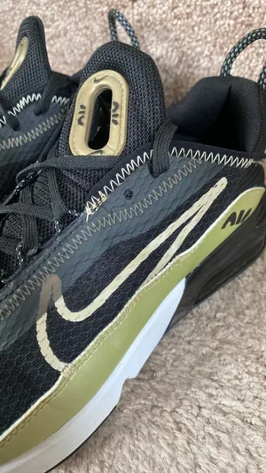 Nike Air  Max Shoes thumbnail 4