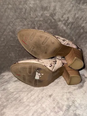 Fergalicious by Fergie Chucky Snake print Women's Ankle Boots Booties Sz 10 thumbnail 5