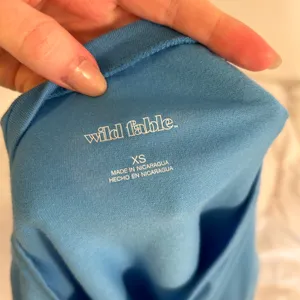 Wild Fable Sculpting crop top in blue thumbnail 4