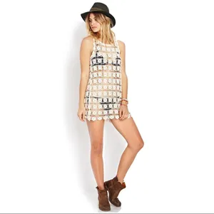 ✨ Forever 21 Women's White Breezy Crochet Cover✨ thumbnail 2