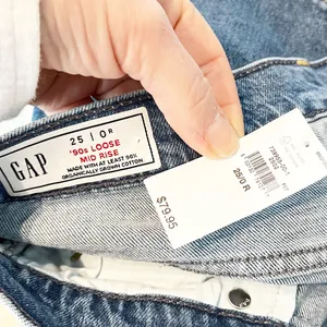 GAP Mid Rise 90s Loose Cuffed Straight Leg Jeans Blue 0 / 25 thumbnail 3