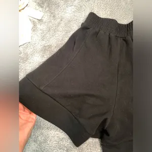 Varley High Waist Black Women's Shorts thumbnail 7