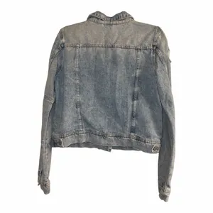 ✨FREE PEOPLE RUMORS LIGHT WASH DENIM SZ MEDIUM JACKET✨ thumbnail 5