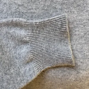 VTG Charter Club Cashmere Sweater M Gray Crew Neck Relaxed Soft Quiet Luxury thumbnail 4