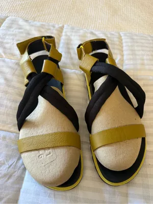 NWOT Sorel Women's Roaming Decon Leather Sandal Size 10 Dioxide Gold Summer thumbnail 2