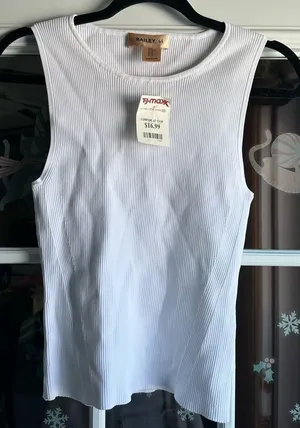 Bailey 44 white tank thumbnail 1