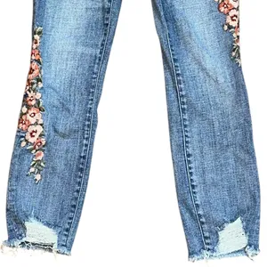 Abercrombie & Fitch Simone‎ High Rise Ankle Denim Jeans Embroidered Floral 26/2 thumbnail 3