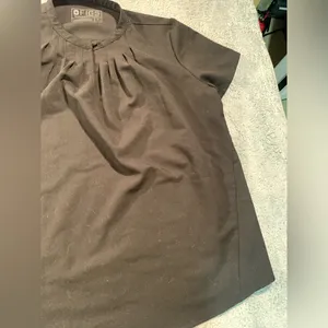 Figs black scrub top small thumbnail 4