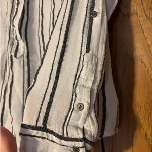 Lucky Brand Black and White Striped Casual Shirt thumbnail 4