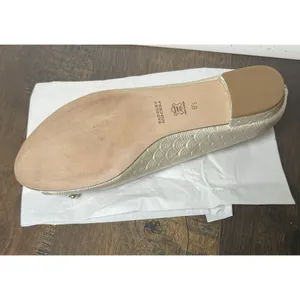 Badgley Mischka Ivory Embellished Peep-Toe Flats thumbnail 7