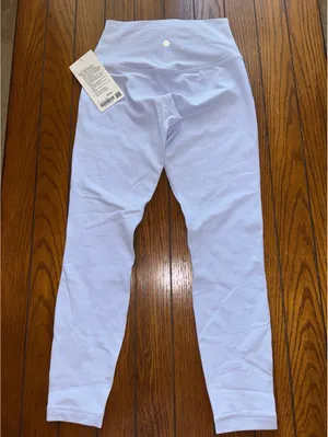 Lululemon Align High Rise 25” Pastel Blue Size 6 NWT thumbnail 2