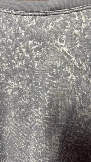 Lululemon Long Sleeve Top thumbnail 4