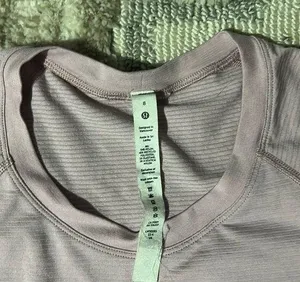 Lululemon Swiftly Tech Long-Sleeve Shirt 2.0 Race Length thumbnail 2