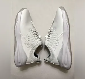 NEW Clove White Classic Nurse Shoes Size 6.5 Sneakers thumbnail 6