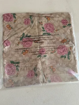 NWT Coach Signature Prairie Rose Print Oblong Scarf 661 Light Khaki thumbnail 7