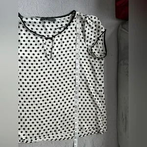 ZARA Pretty polka dot top🖤🤍🖤 thumbnail 7