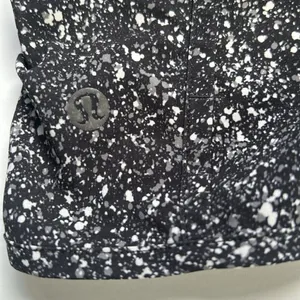 Lululemon Run Times Short in Mini Splatter White Black Size 6 thumbnail 15