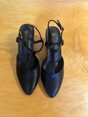 Amazon Black Strappy Block Heel Slingback Black Pumps Size 7 thumbnail 3