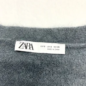 Zara Soft‎ Knit Cardigan Womens Size S Charcoal Grey Wool Blend V-Neck Cropped thumbnail 3