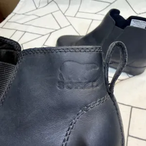 Sorel Evie Chelsea Boots Size 10 Black Leather Wedge Cap Toe NL4925-010 SEE PICS thumbnail 10