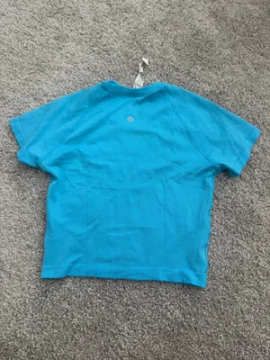 Blue Lululemon cropped swiftly tech  thumbnail 3