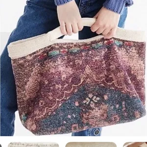 Urban Outfitter Purple Large Chenille Tote Bag. 21 x 12 x 8 thumbnail 2
