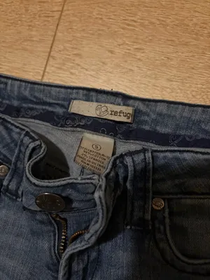 Refuge Jeans thumbnail 2