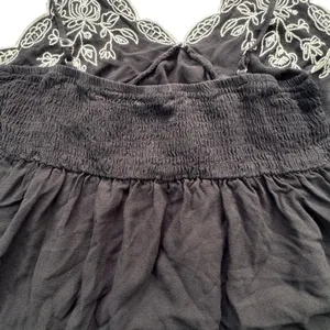 Love On A Hanger Black Floral Babydoll Cami Womens Large Embroidered Smocked Top thumbnail 5
