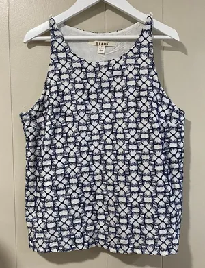 Miami Blue White Embroidered Sleeveless Tank Top Women’s Small thumbnail 1
