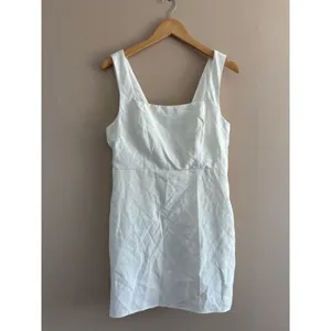 Lulus Blissfully Beaming White Sleeveless Bow Mini Dress Size medium Bridal Sexy thumbnail 4