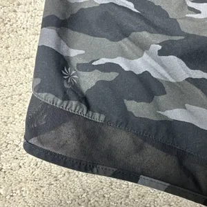 Women's Athleta Small Printed Mesh Racer‎ Run Short 4" Camo Gym Athletic thumbnail 4
