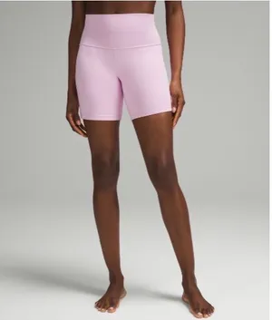 Like new lululemon align 6" shorts  thumbnail 4