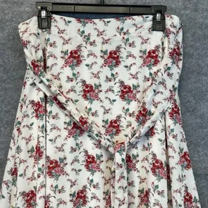CHELSEA & VIOLET Skirt Large White Red Floral Tie Elastic Waist Handkerchief Hem thumbnail 3