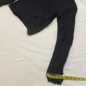 272 Nike Women’s Black Long Sleeve Spandex Muck neck Top .Size-Large. thumbnail 9