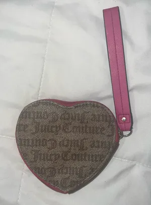 Juicy Couture Heart Wristlet Wallet Coin Purse thumbnail 1