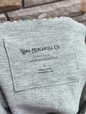 Anthropologie Luna Mercantile Co. Tiger Graphic Sweatshirt Grey XL thumbnail 6