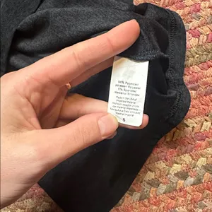 BEYOND YOGA V NECK OPEN BACK TANK thumbnail 3