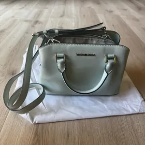 Michael Kors Purse thumbnail 1