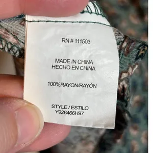 Luxology Size M Flutter Sleeve Elasticized V-Neck Green Ditsy Floral Maxi Dress thumbnail 6