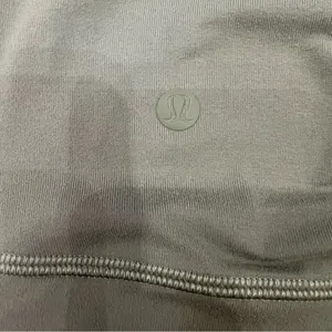 Lululemon Ready to Rulu Pullover
Green Twill thumbnail 8