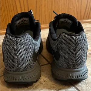Nike H20 Repel Zoom Winflo 3 Ombre Black and Gray Athletic Sneakers - Size 9.5 thumbnail 10