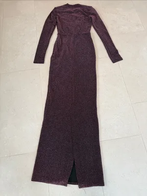 Line & Dot Sparkle Deep-V Maxi Dress in Plum thumbnail 4