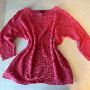 Lands’ End linen blend sweater dark pink, size Large thumbnail 1