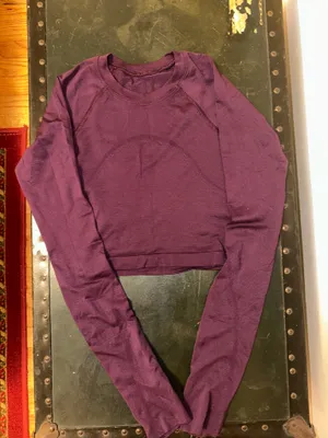 Long Sleeve Swiftly Lululemon Tech Cropped 2.0 thumbnail 1