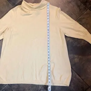 Avenue 22/24 Women’s Yellow Turtleneck Sweater thumbnail 4