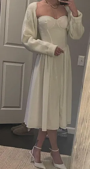 White dress Size XS thumbnail 2