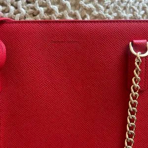 Samantha Thavasa Red Tote Bag thumbnail 2