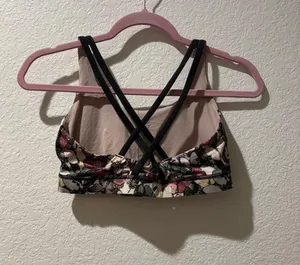lululemon athletica Butterfly Print Sports Bra thumbnail 3